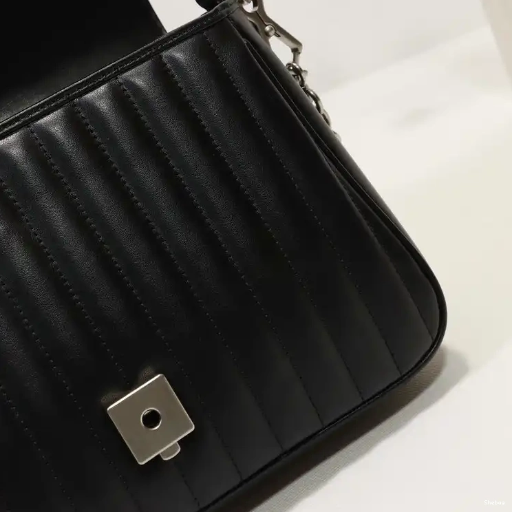 Gucci 2206DJ0020 Bag 0612